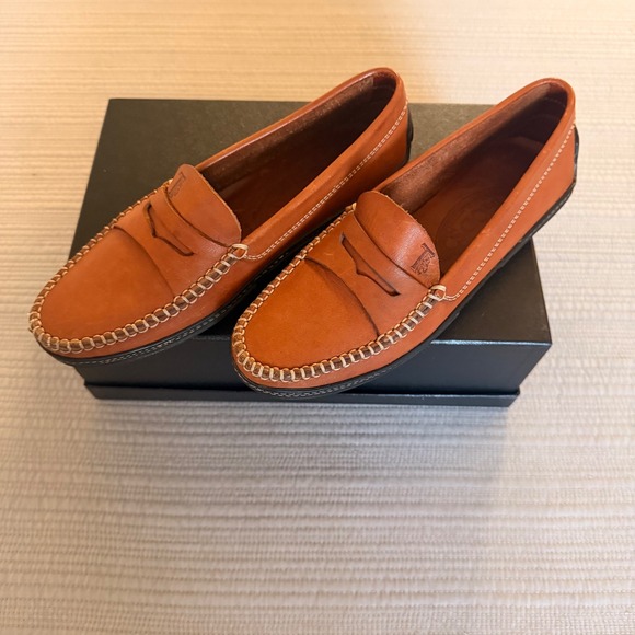 Tods Shoes - Tods Womens Tan Leather Penny Loafer Gommini Driving Moccasins Italy EU38/US7.5